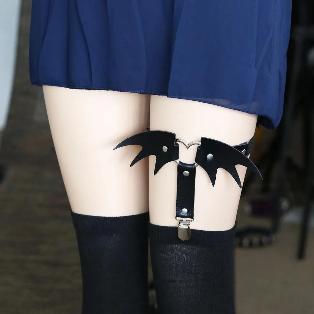 Bat Wing Heart Leg Garter SD01296