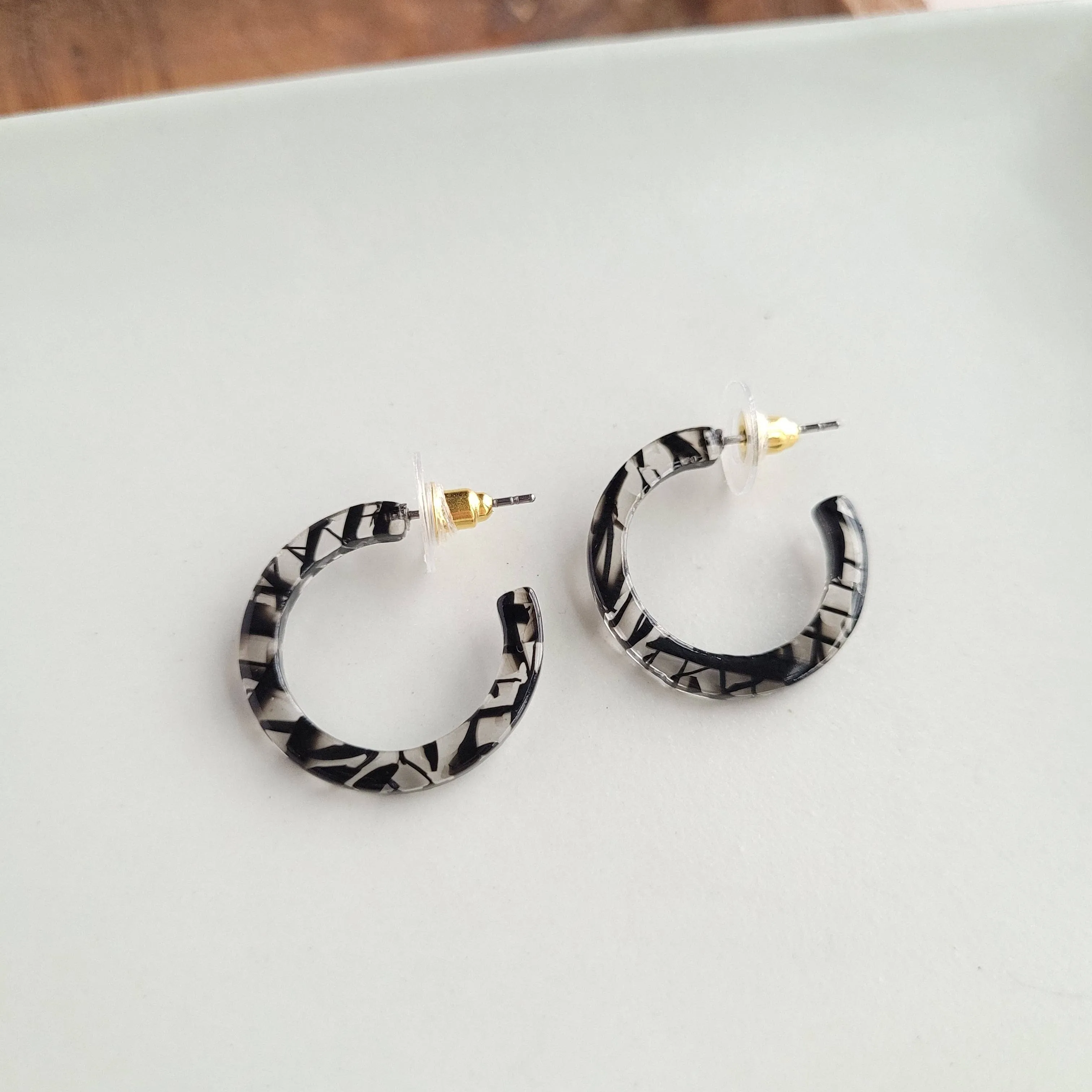 Black & Clear Cam Mini Hoops