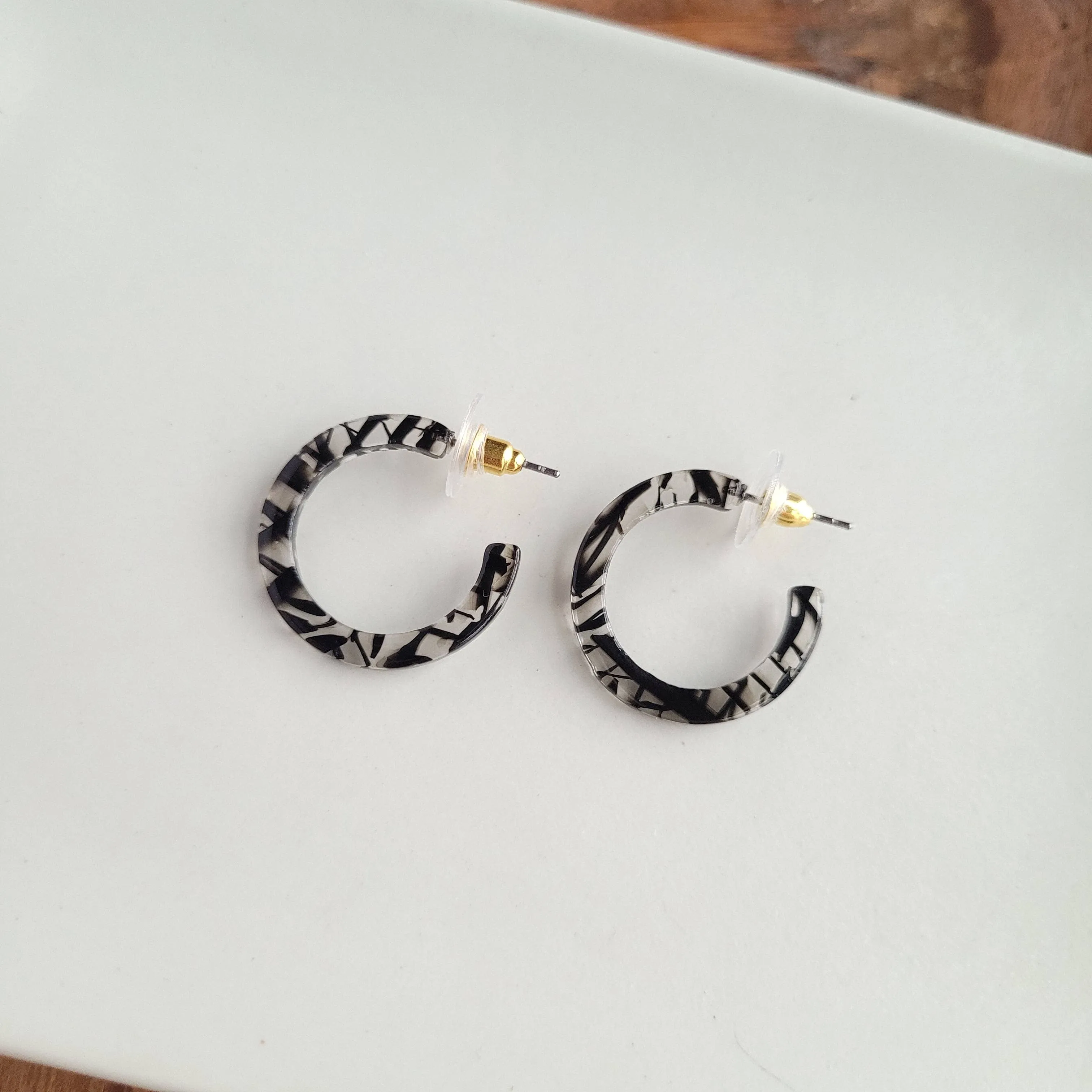 Black & Clear Cam Mini Hoops