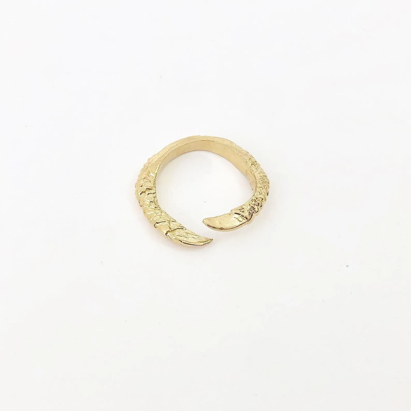 Brass 2 Claw Ring