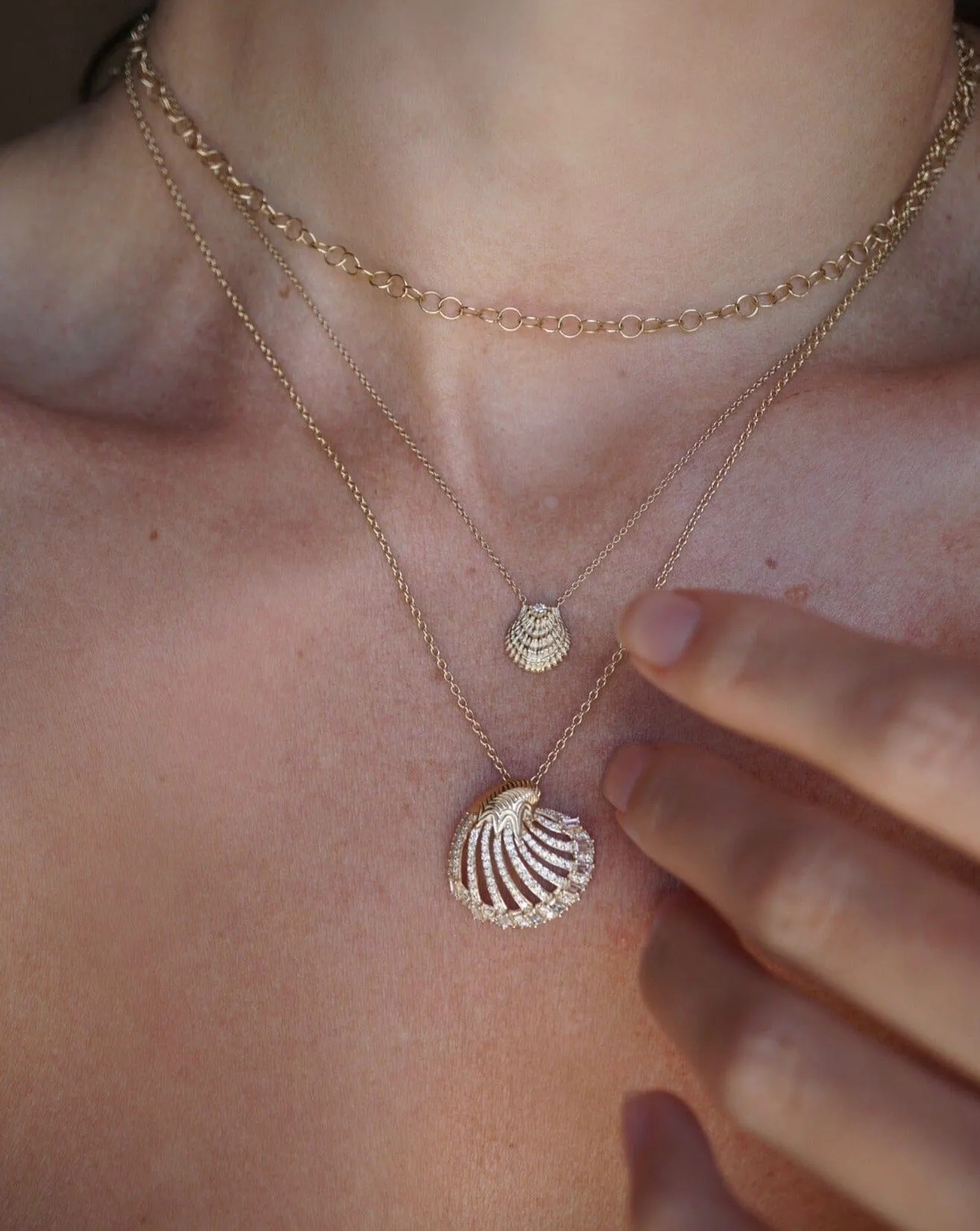 Diamond Sunrise Shell Necklace