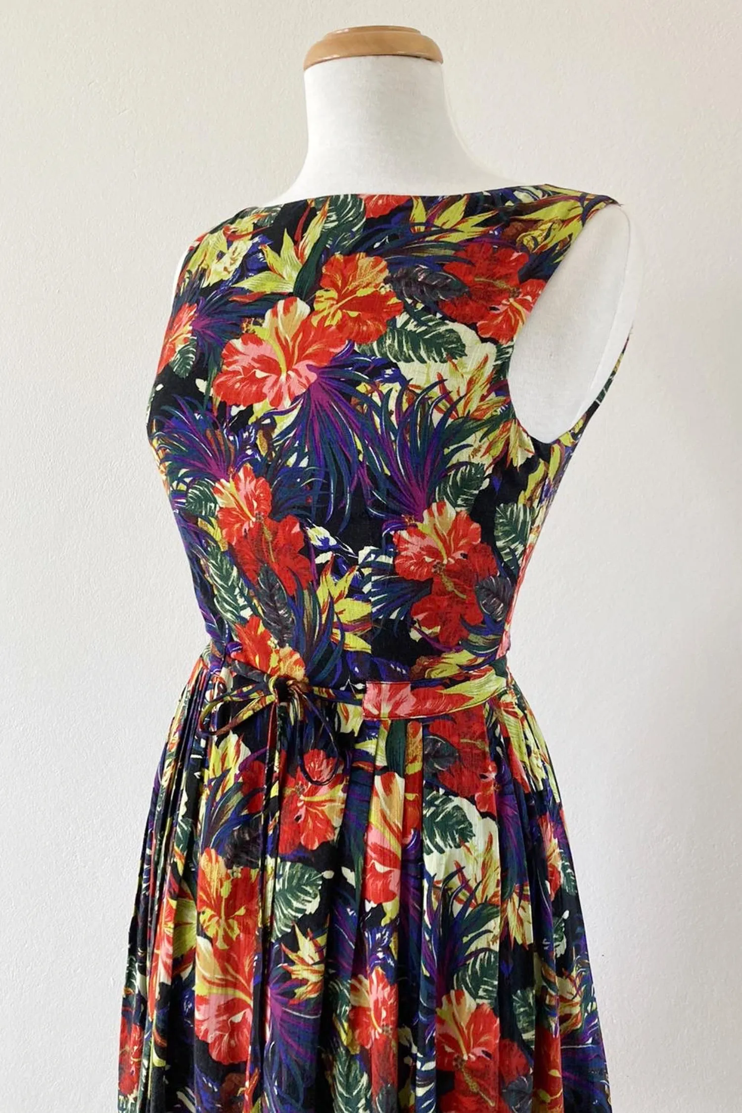 Ines Hibiscus Floral Dress