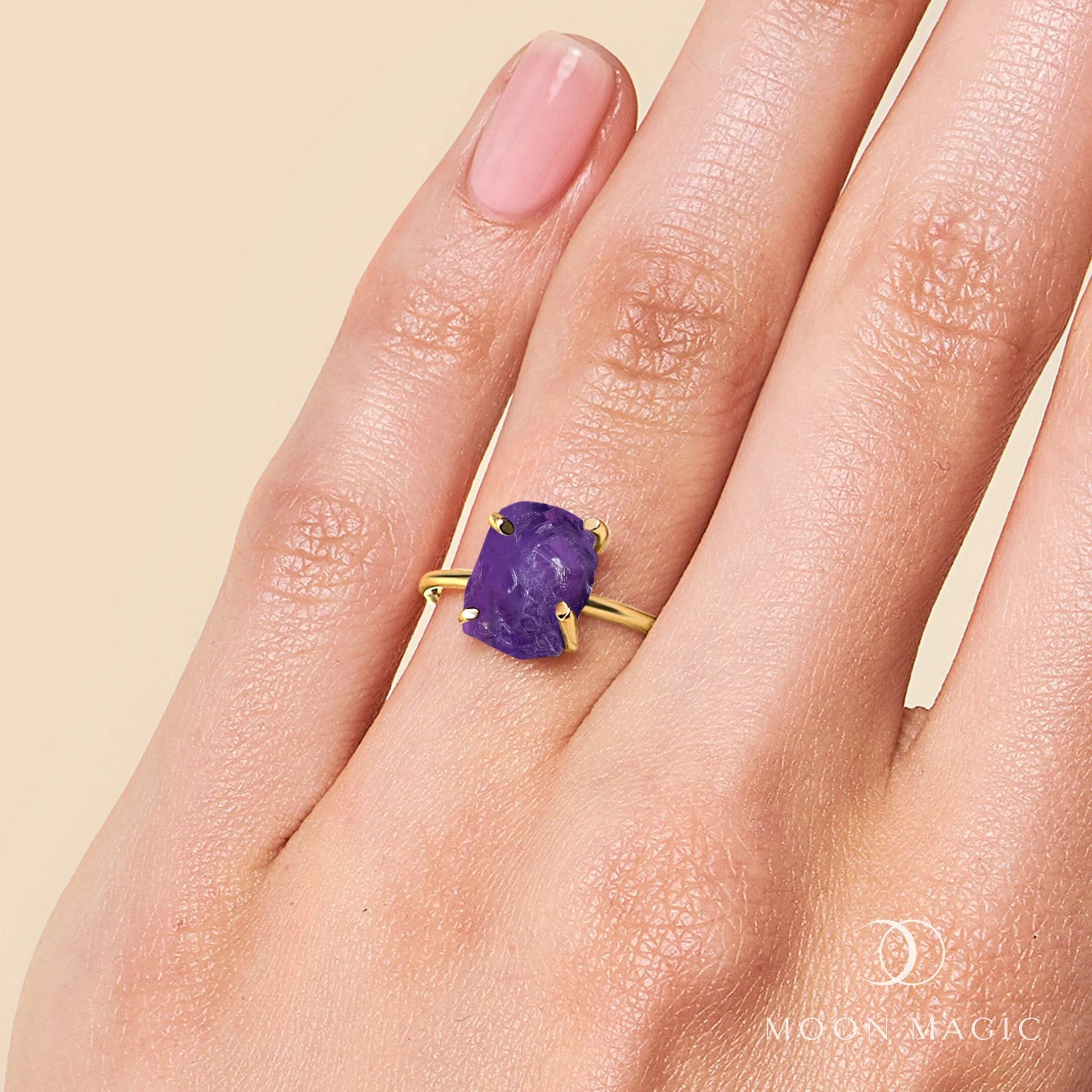 Raw Crystal Ring - Petite Amethyst