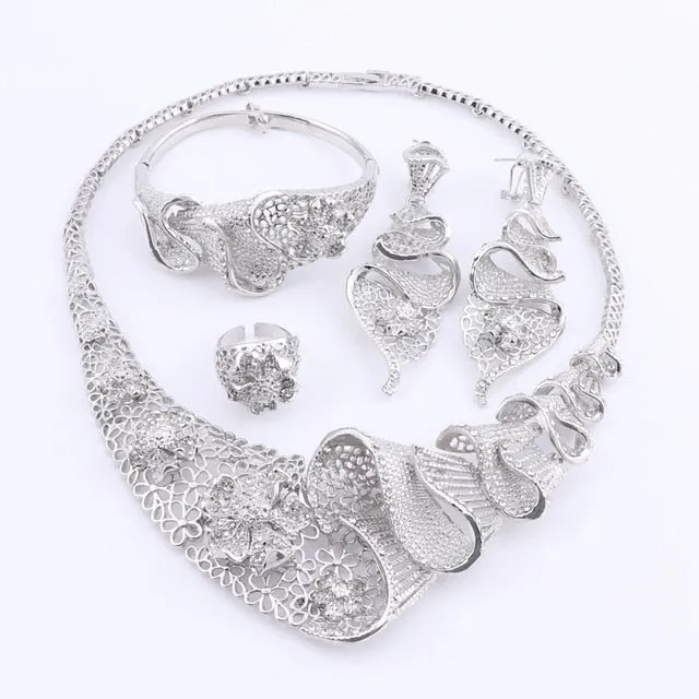 Retro Flower Crystal Necklace, Bracelet, Earrings & Ring Wedding Statement Jewelry Set