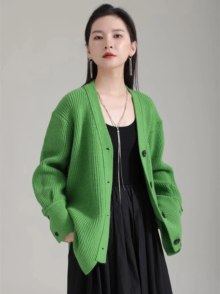 Softie V-Neck Knit Sweater - Green