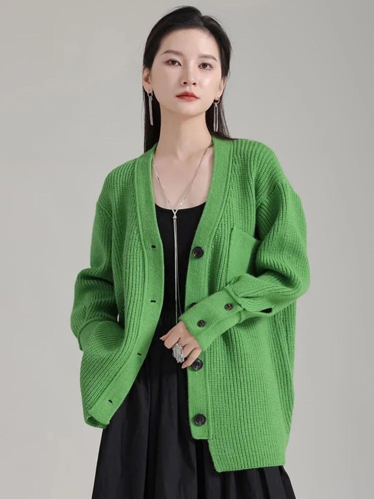 Softie V-Neck Knit Sweater - Green