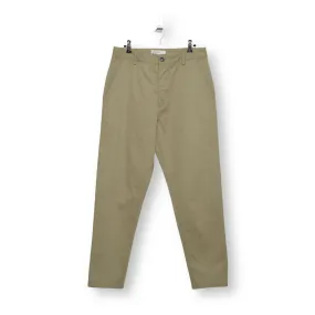 Universal Works Military Chino twill stone 00120